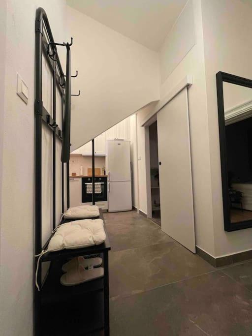 Good Old Times Apartment Bratislava Buitenkant foto